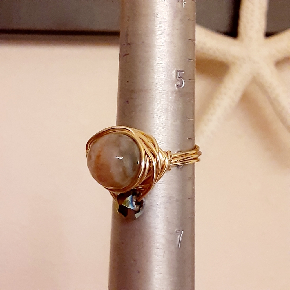 Boho Gold Wirewrapped Agate Ring - Picture 5 of 8